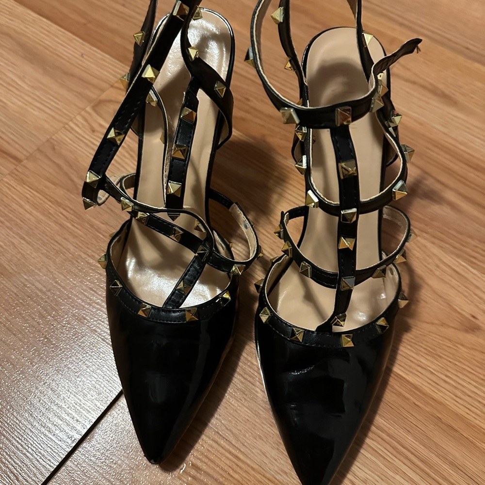 Black shoes ❌❌❌SOLD ❌❌❌